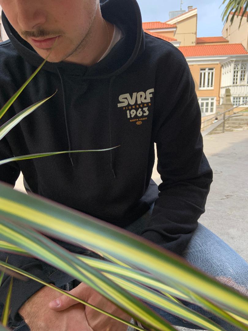 El Pez Escorpión Sudadera "Pioneers Hood" - Negra
